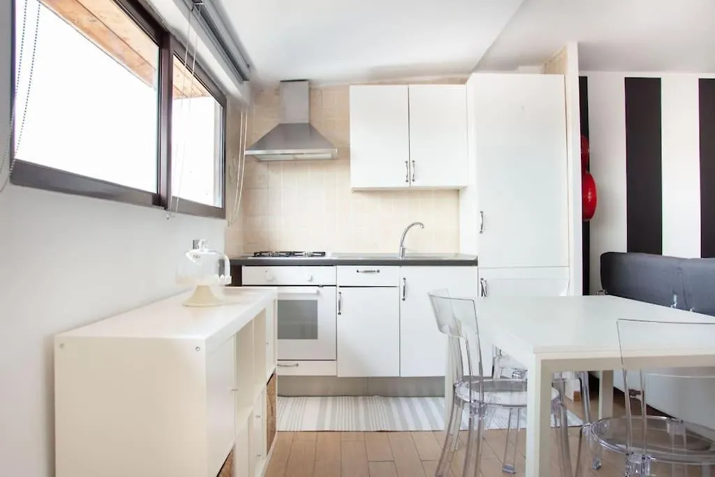 Attico Con Vista Panoramica - Tiburtina Station Apartment Rome Italy